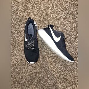 Nike Roshe One Black and White Athletic Shoes